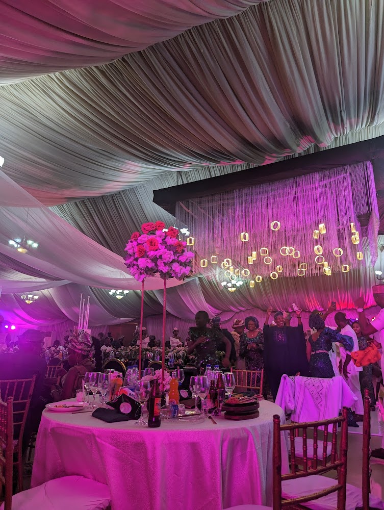 The Red Carpet Hall photo 3